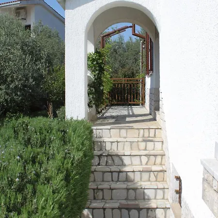 דירה With Parking Space Pinezici, Krk - 5319